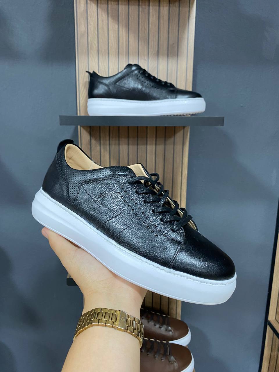 Chaussure Médical Basket BOLT en Cuir 100% REF EVA-059-B